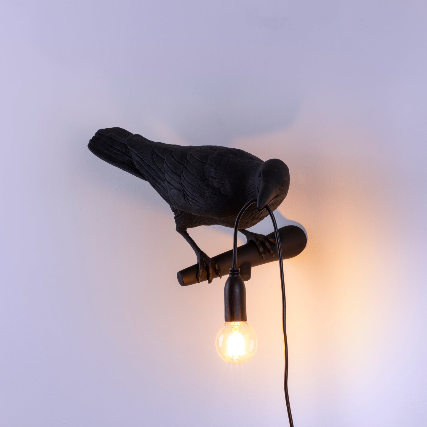 Bird Lamp Black Looking Right OUTDOOR