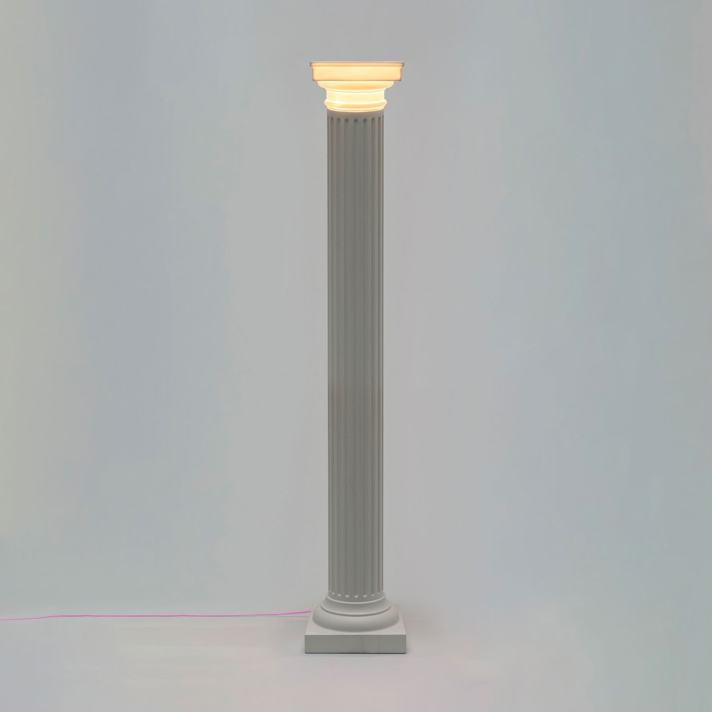 Las Vegas Tall Lamp