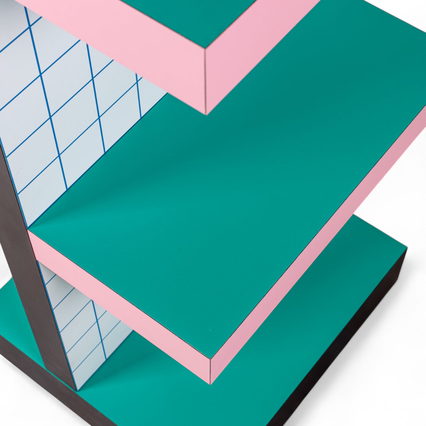 SUPERSHELF BLUE GRID
